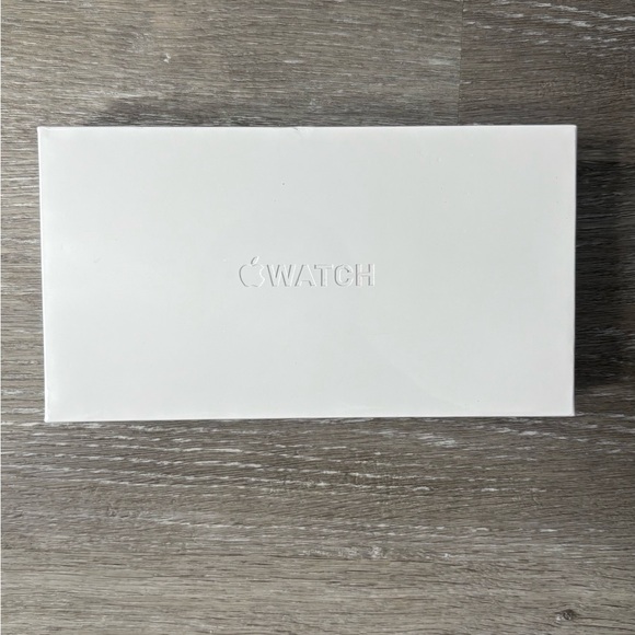 Apple Watch Packaging in White